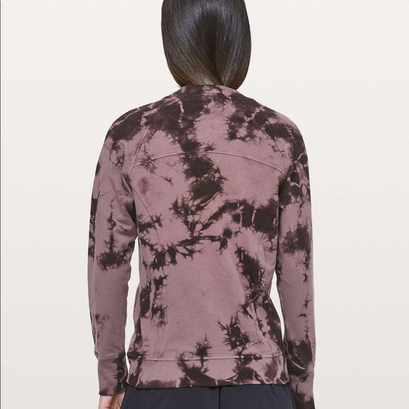 Lululemon Scuba Crew Shibori 4 - Picture 2 of 4